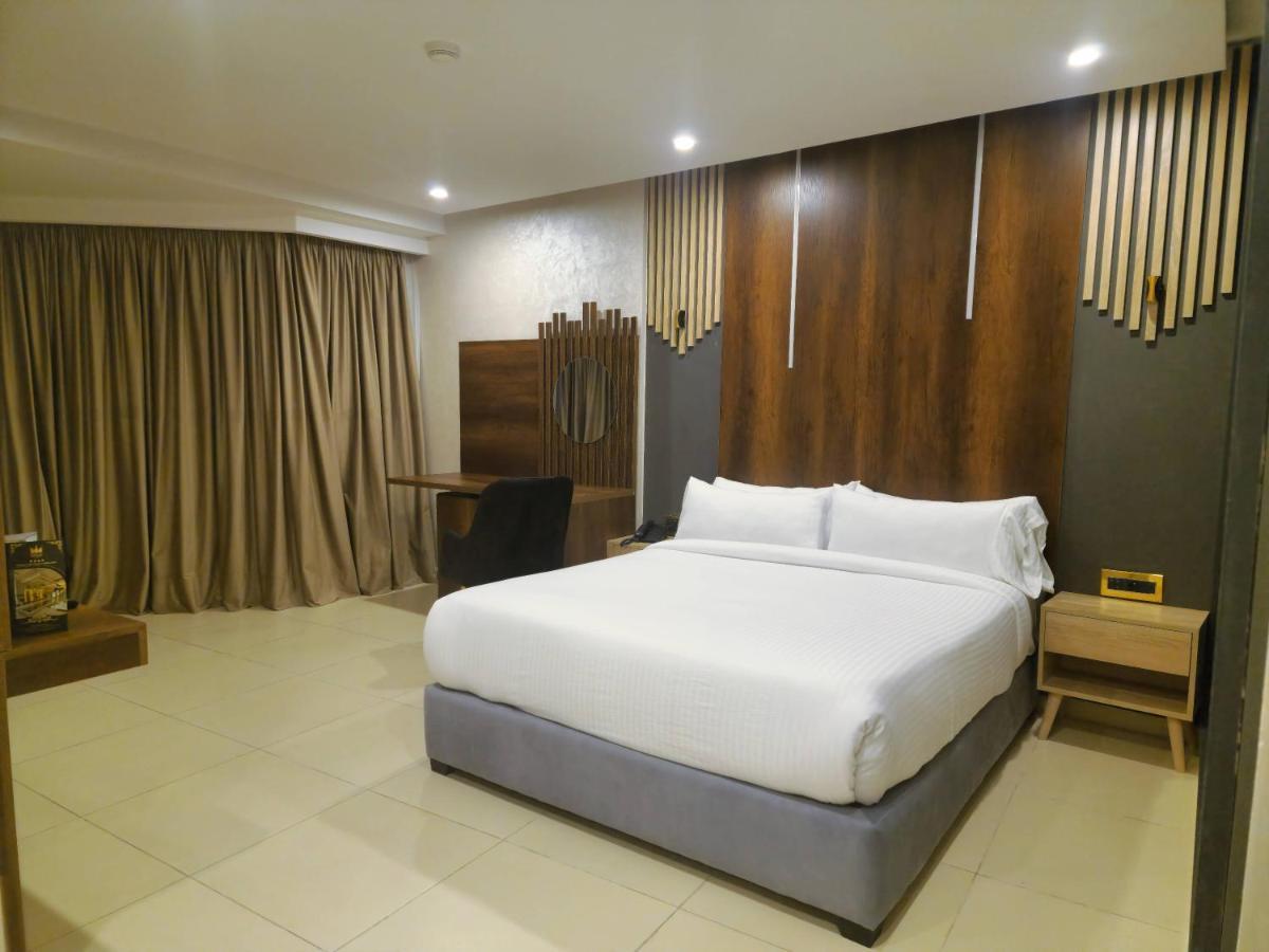Melissa Hotel 오랑 외부 사진