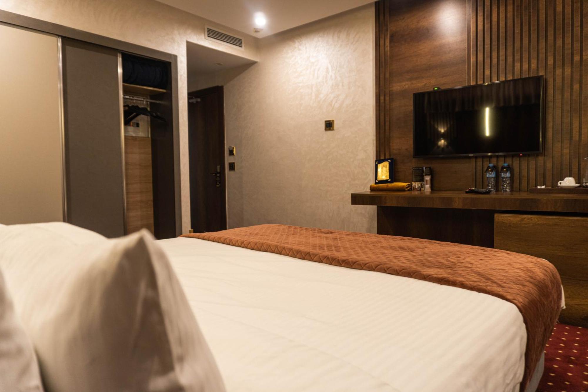 Melissa Hotel 오랑 외부 사진